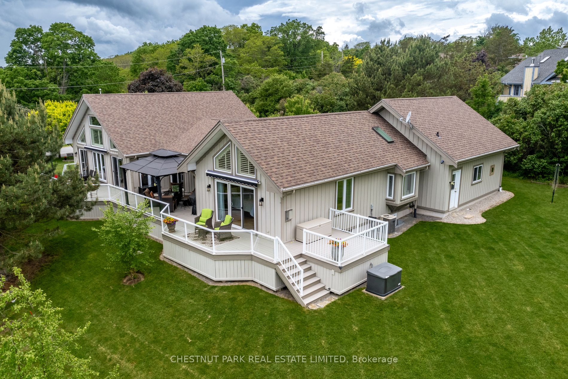 43 Smiths Bay Ave
