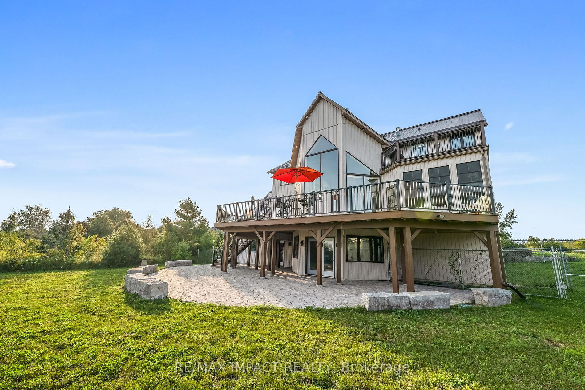 263 Lakeshore Road