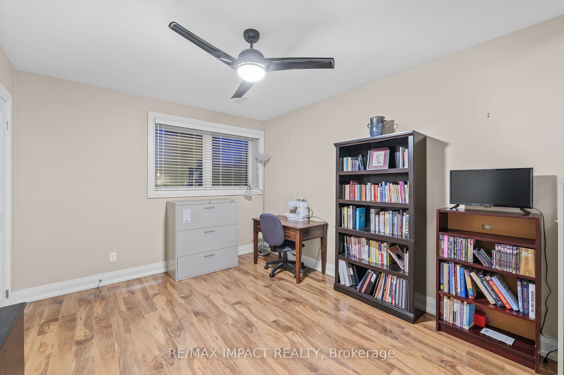 263 Lakeshore Road