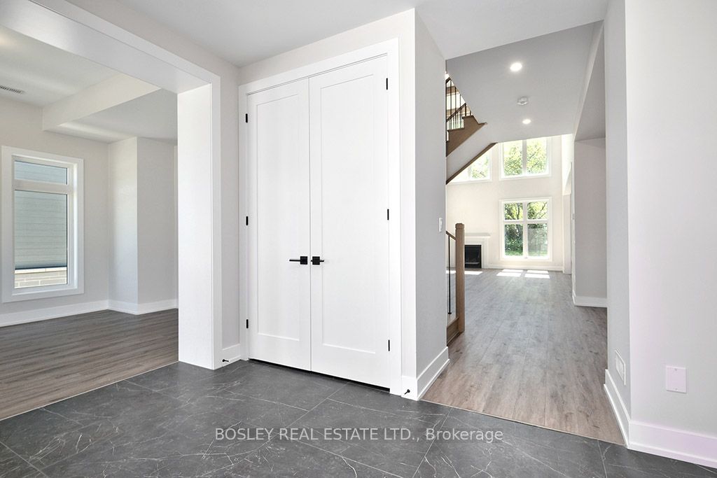 120 Dorothy Drive