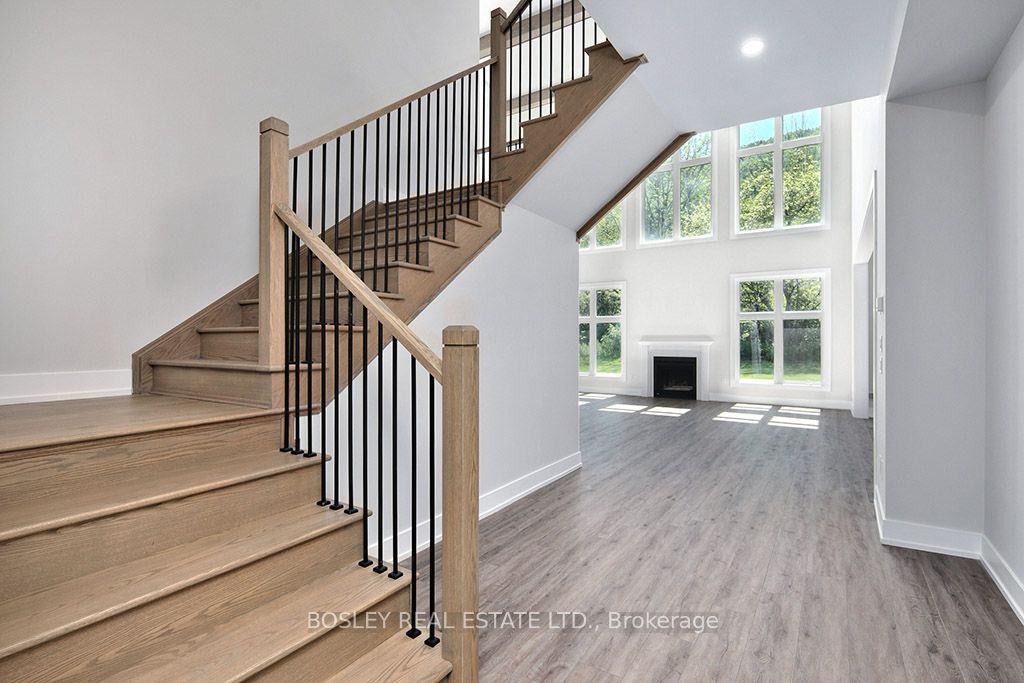 120 Dorothy Drive