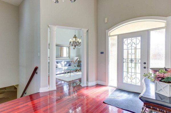 38 Brookhaven Crescent