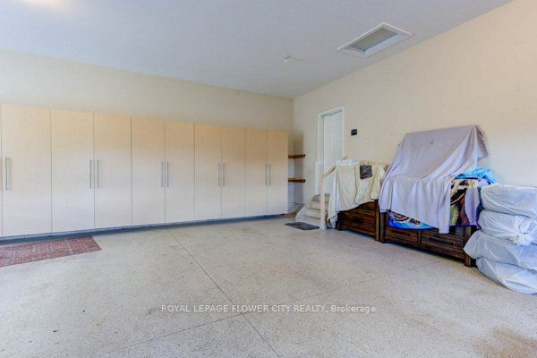 38 Brookhaven Crescent