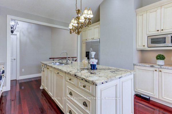 38 Brookhaven Crescent