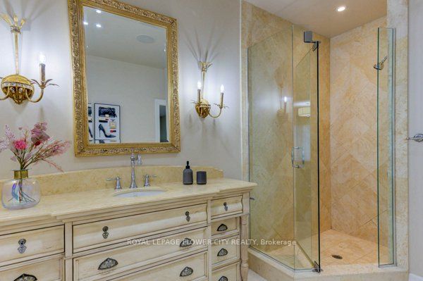 38 Brookhaven Crescent