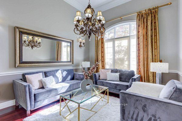 38 Brookhaven Crescent