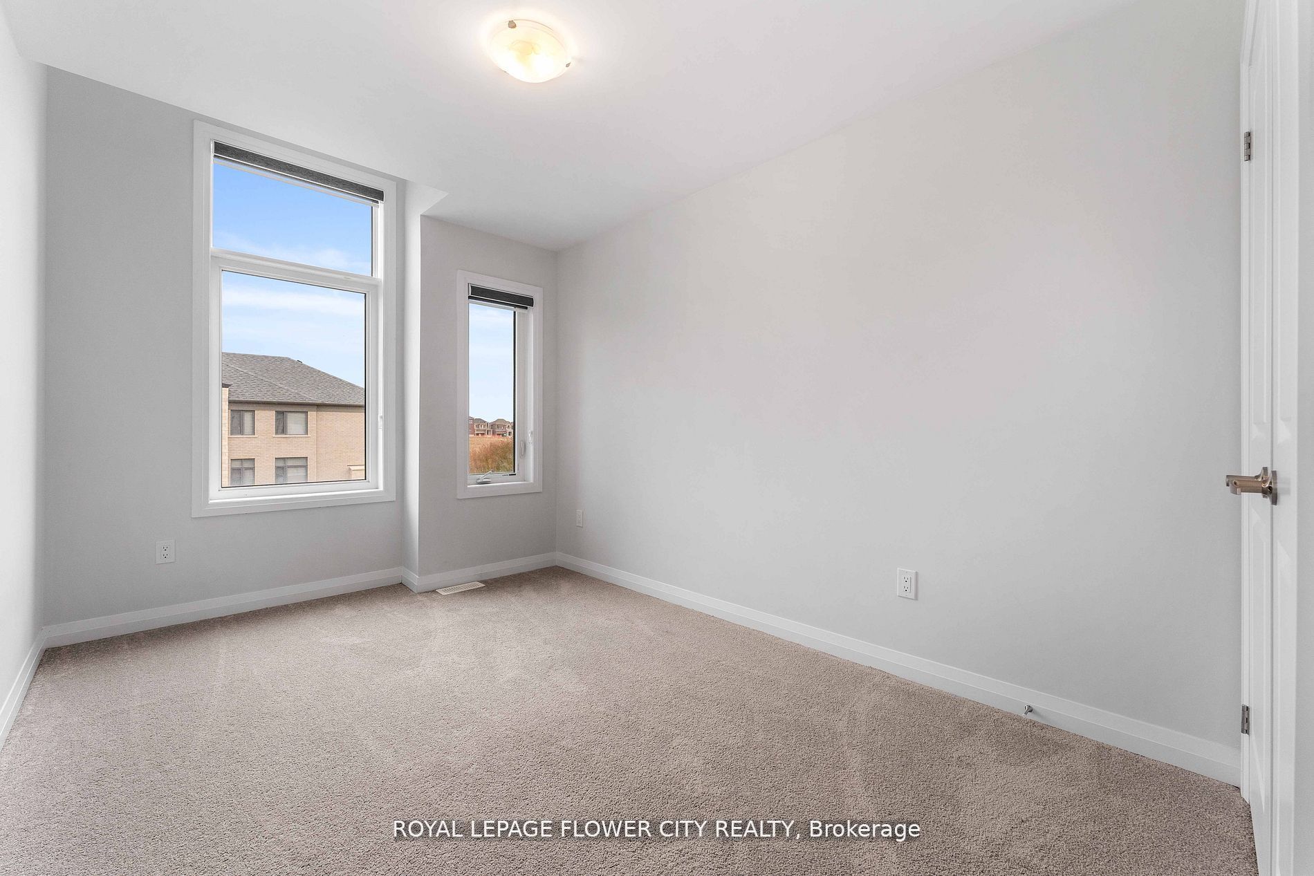 914 Sobeski Ave