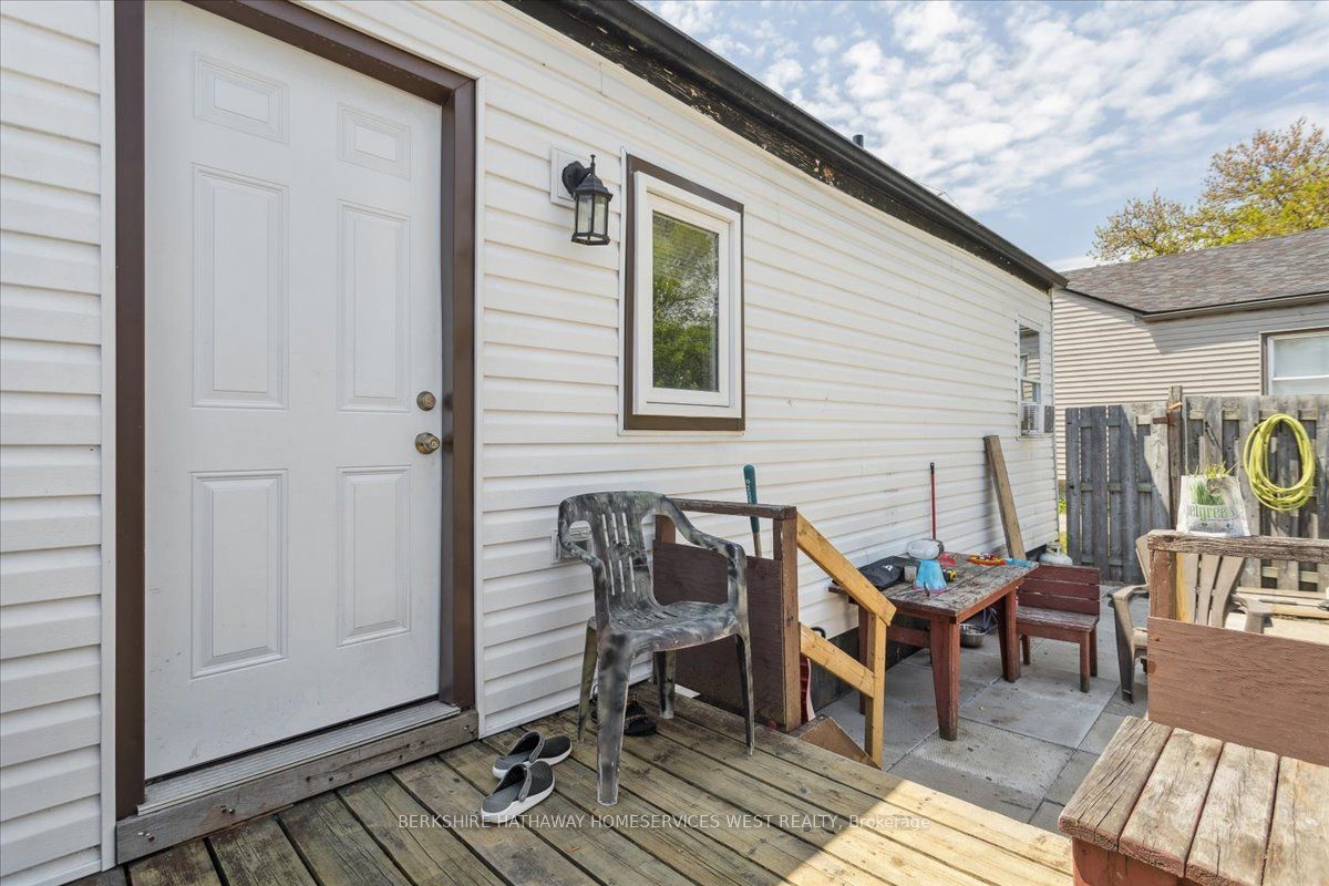 61 Dieppe Road