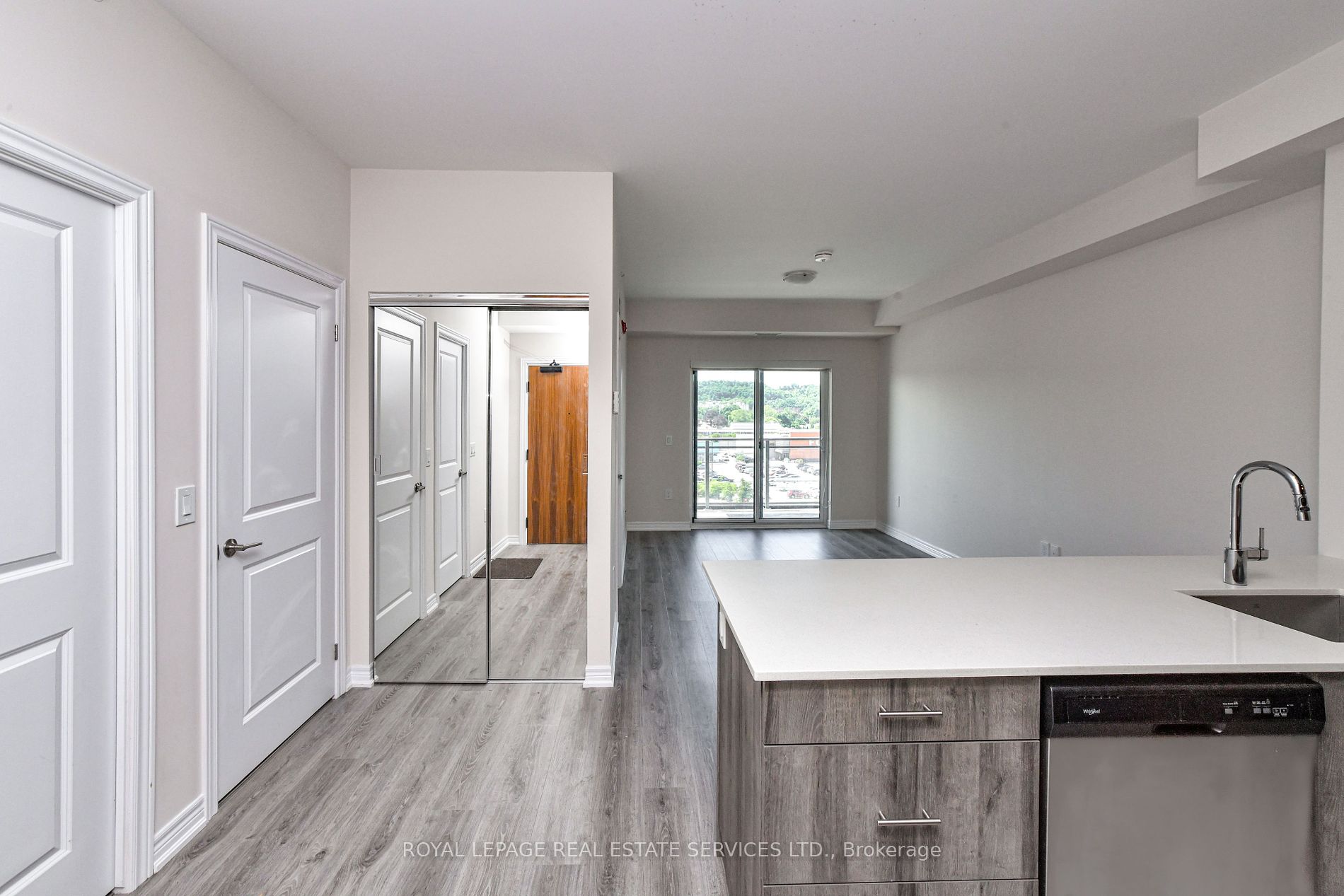 121 Highway 8 Road, #613