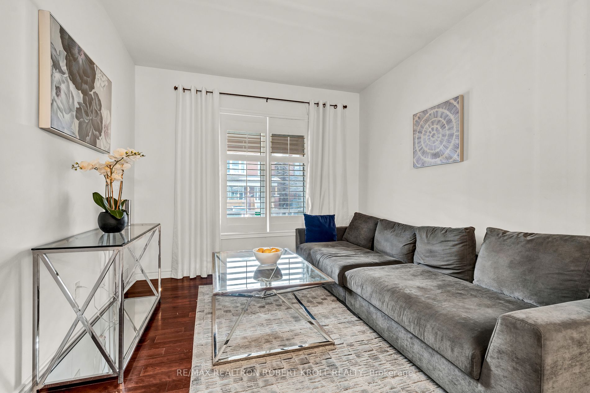 17 Avalon Pl