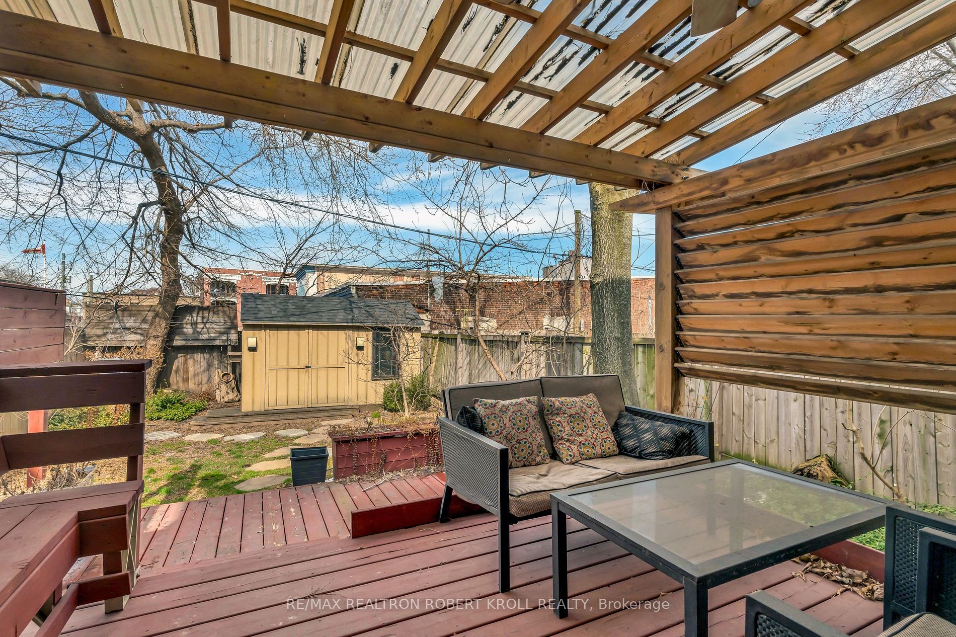17 Avalon Pl