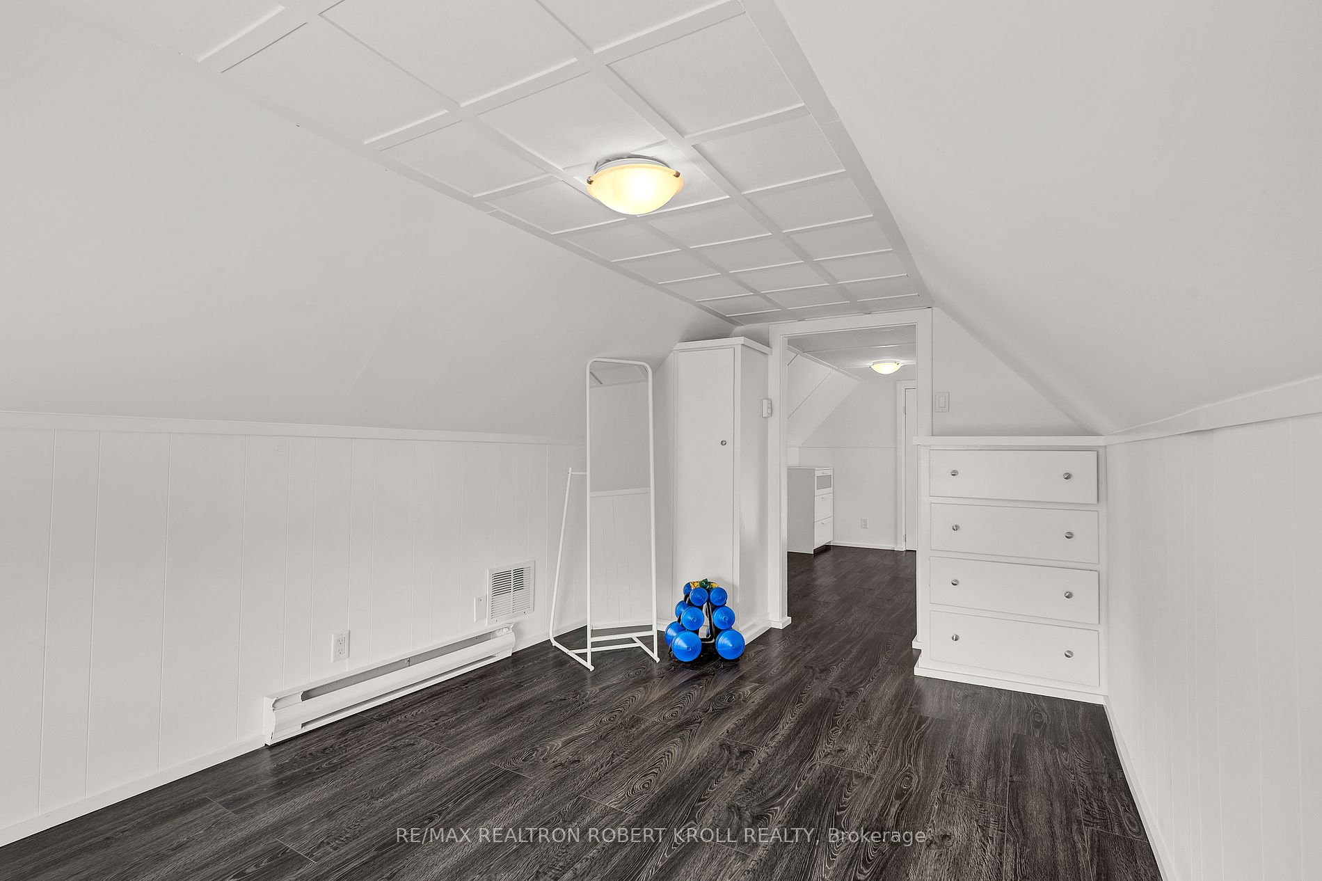 17 Avalon Pl
