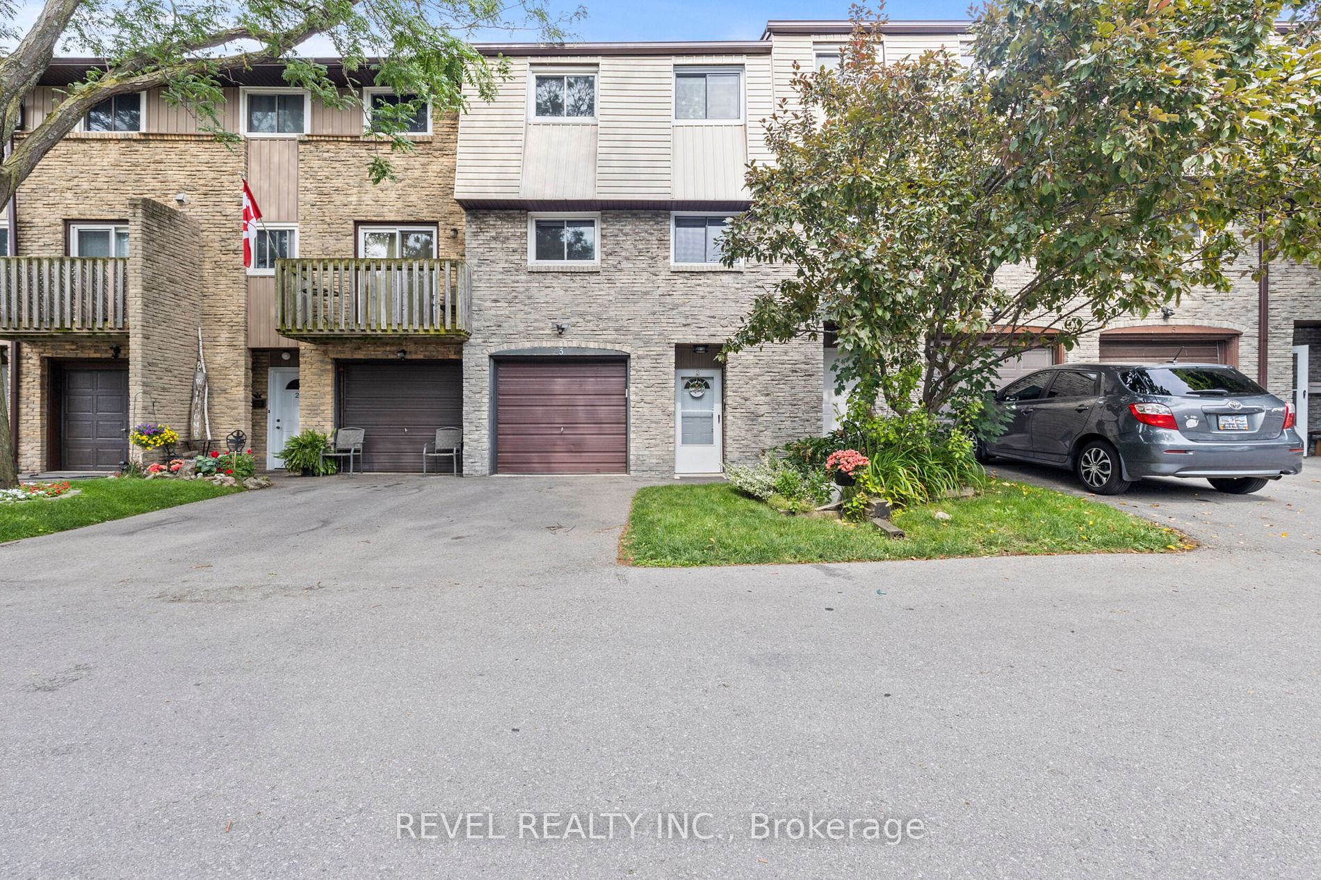 985 Limeridge Road E, #3