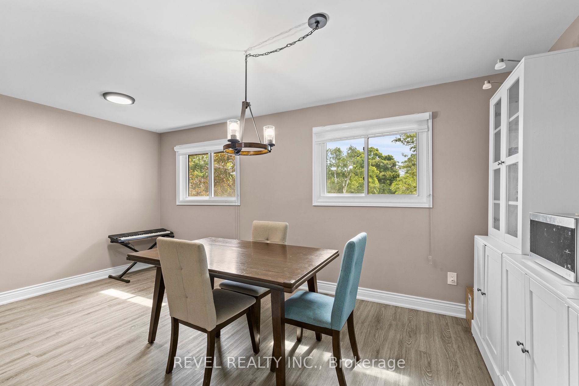 985 Limeridge Road E, #3