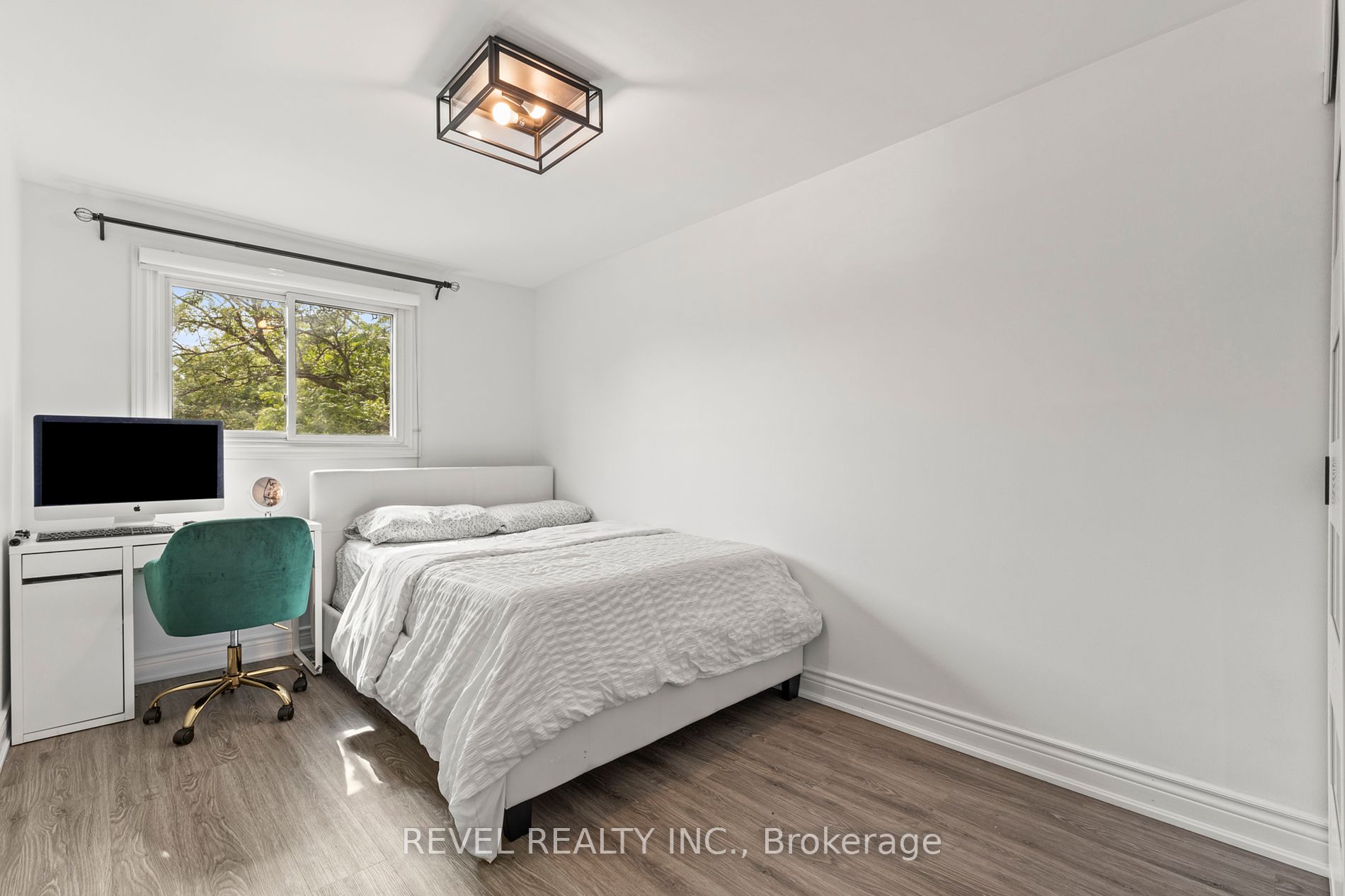 985 Limeridge Road E, #3