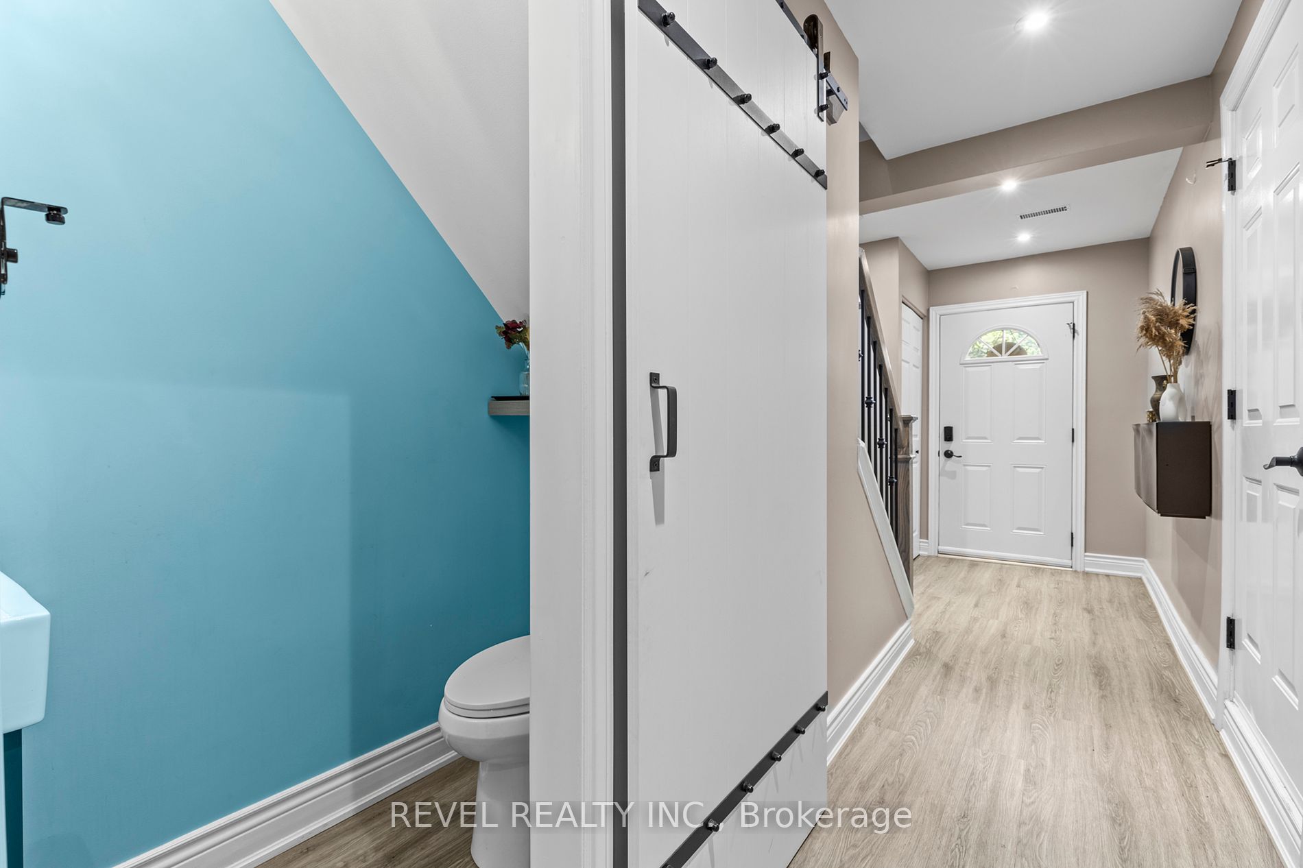 985 Limeridge Road E, #3