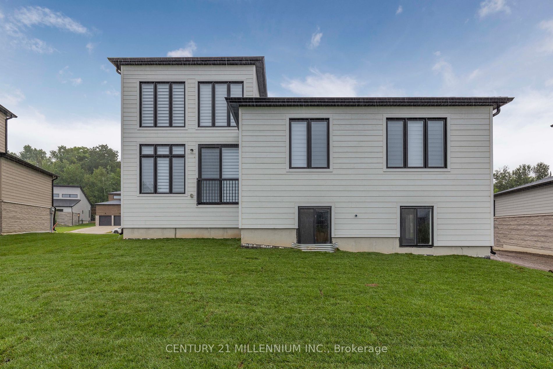 95 Goldie Court