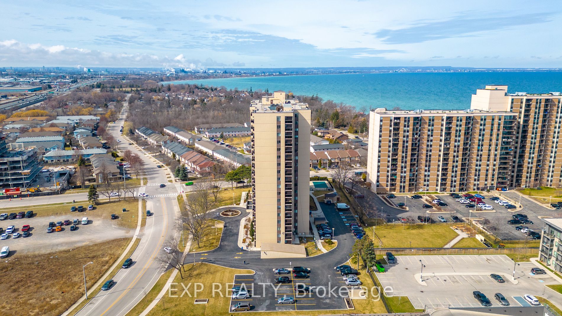 301 Frances Avenue #1203