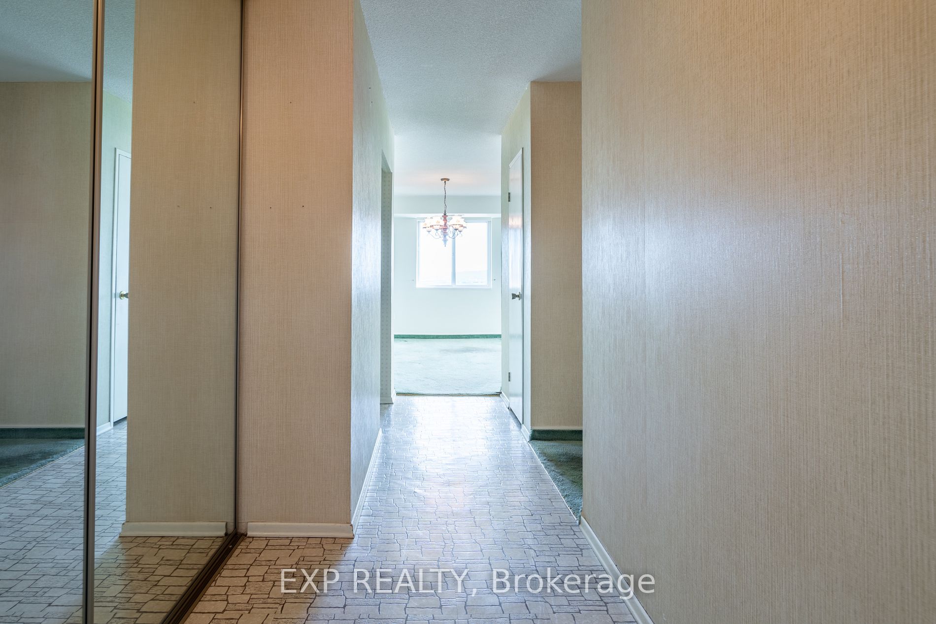 301 Frances Avenue #1203