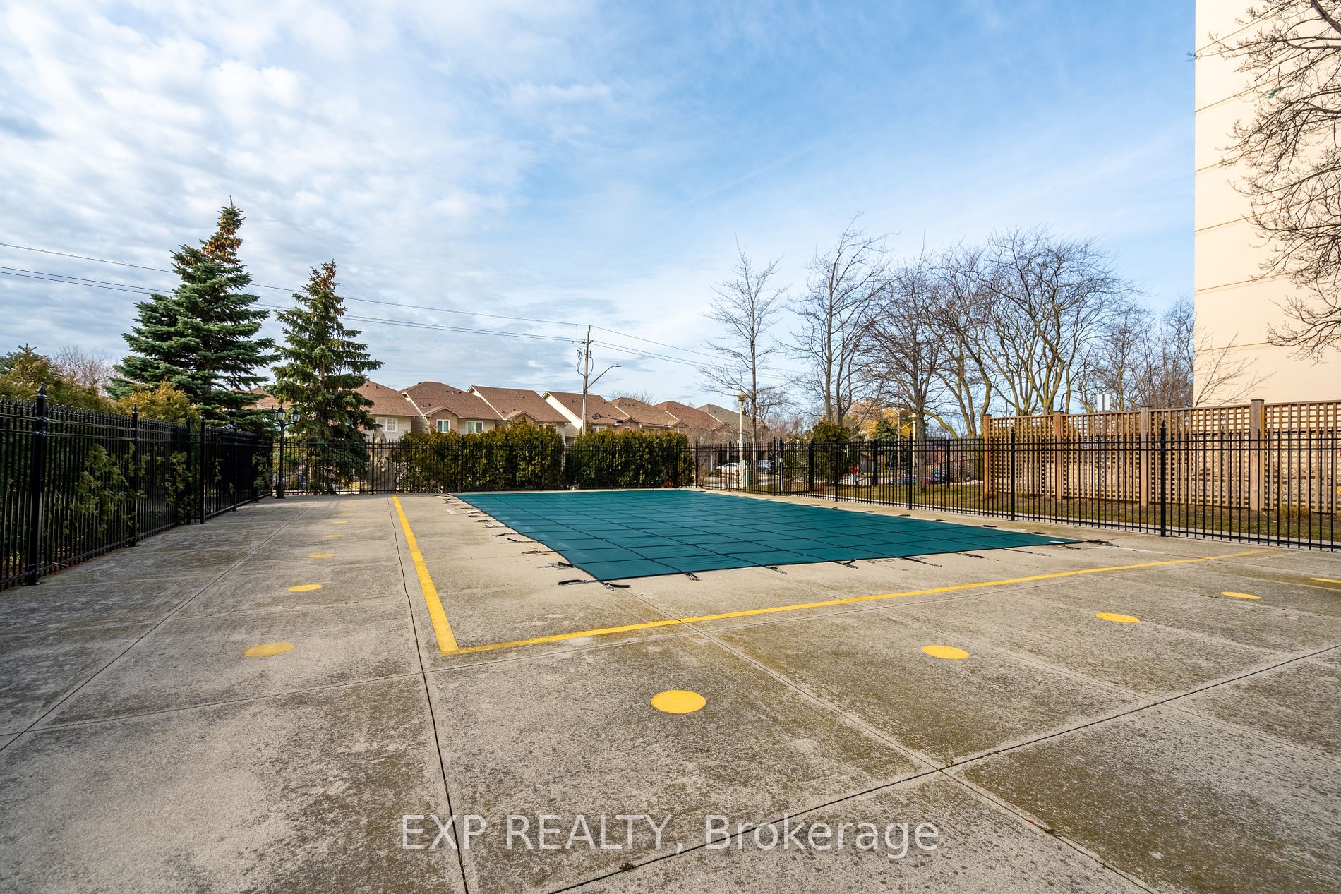 301 Frances Avenue #1203