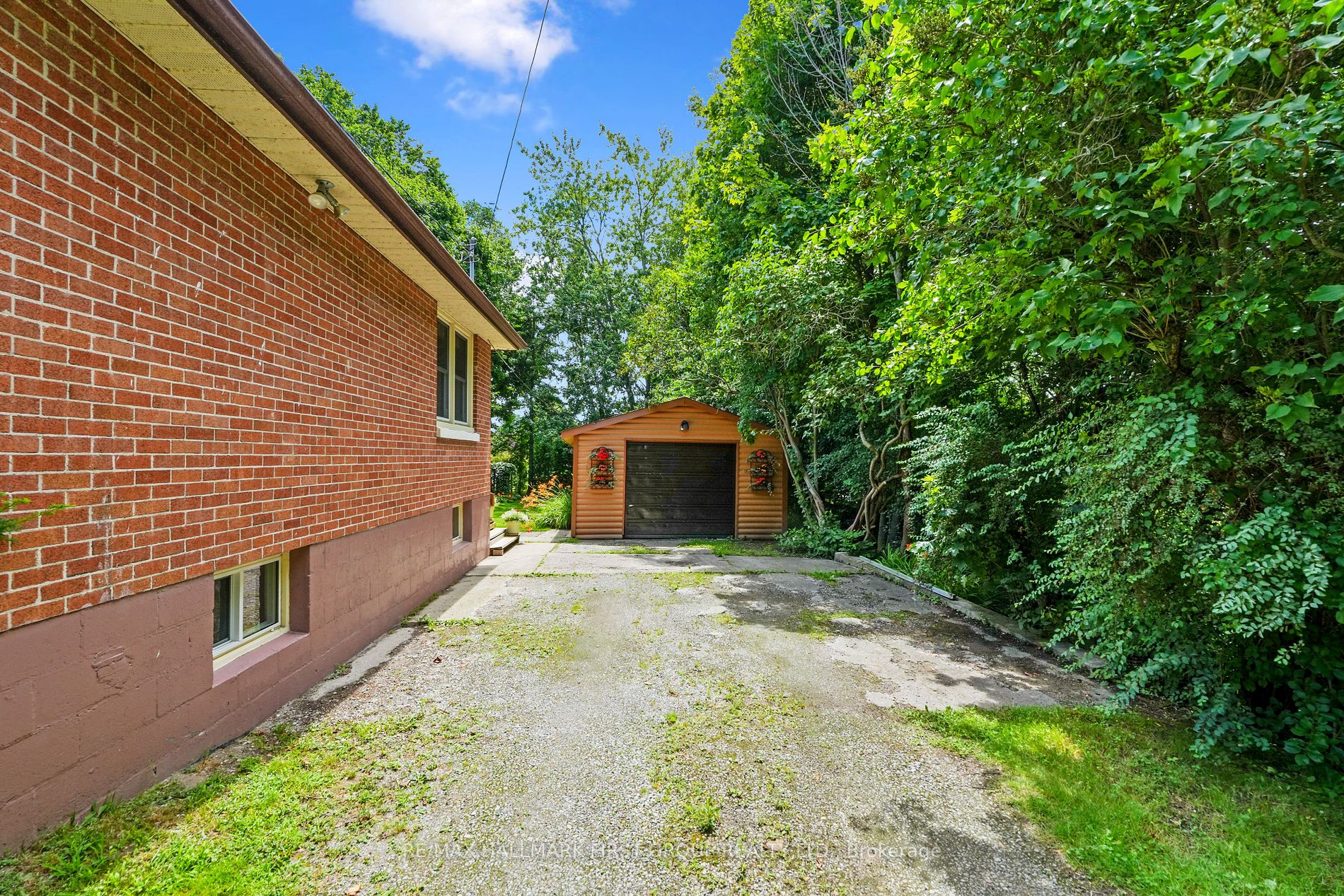 21 Orchard Ave