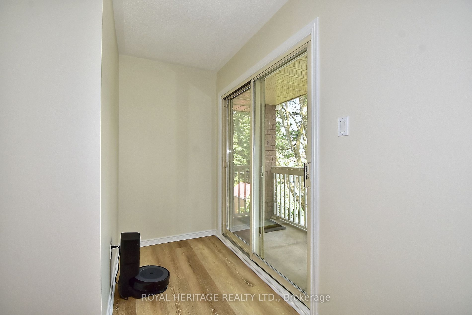 1110 Clonsilla Avenue #204
