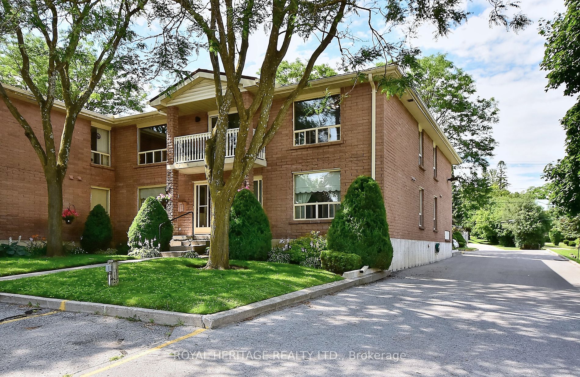 1110 Clonsilla Avenue #204