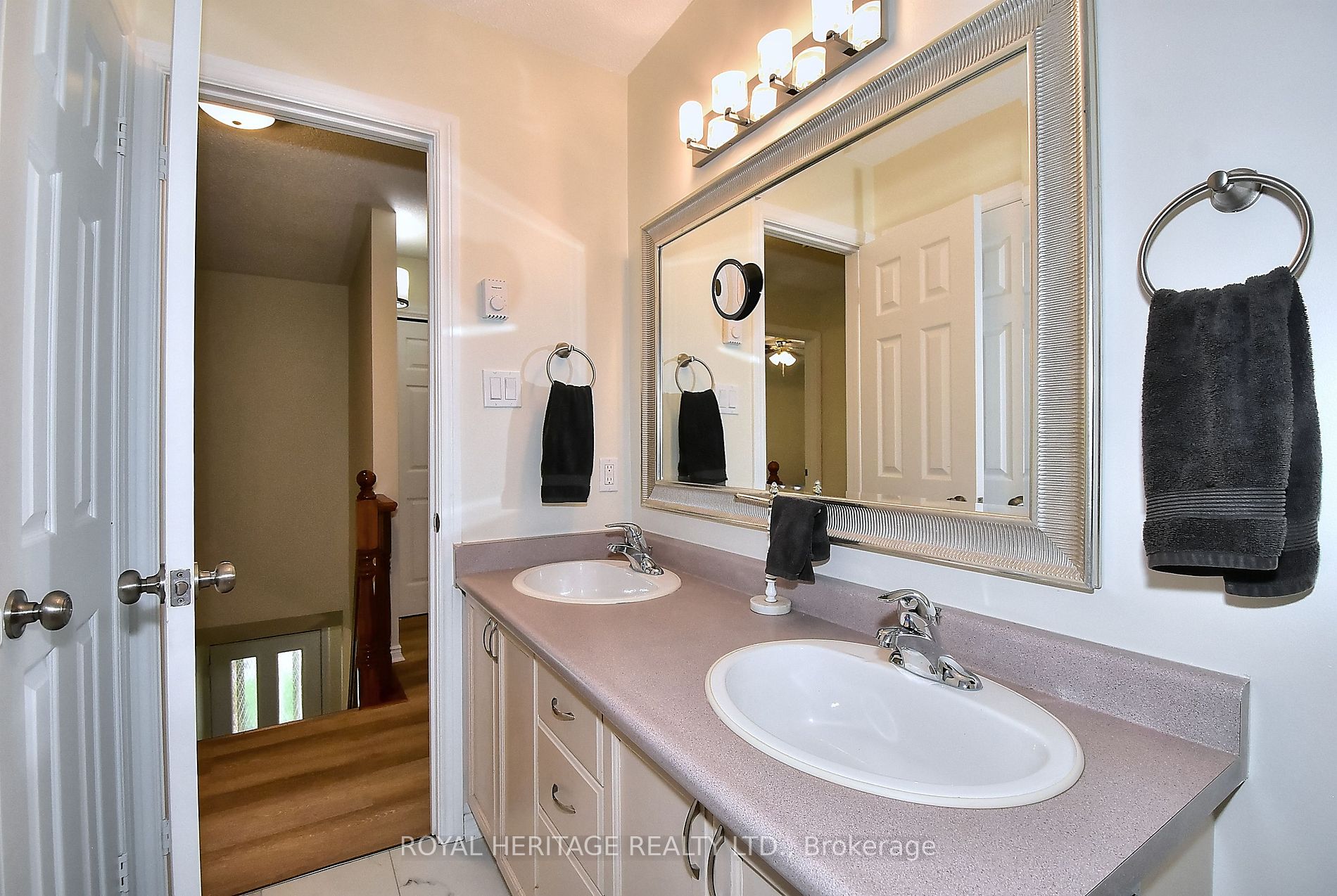 1110 Clonsilla Avenue #204