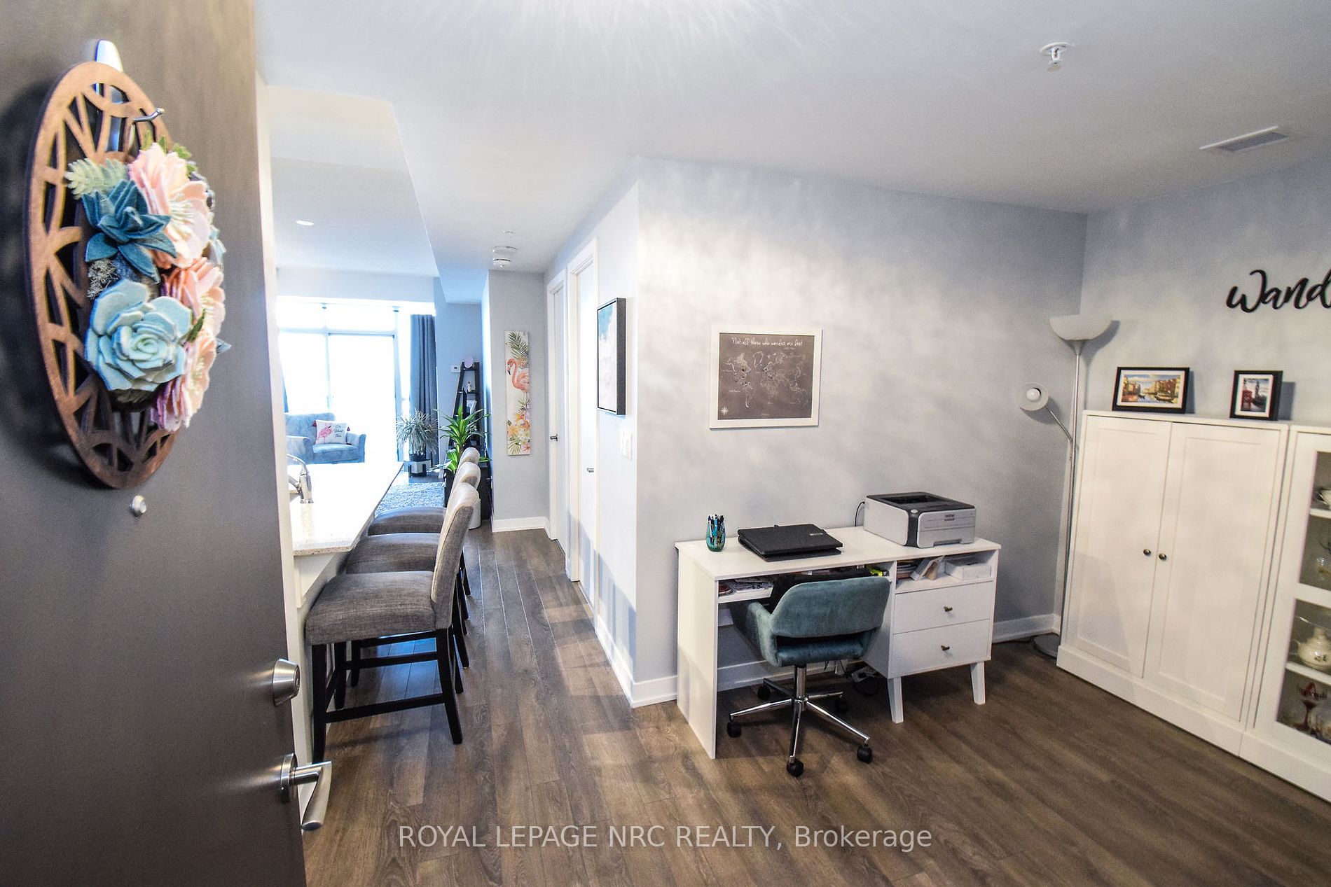 550 North Service Road #1307