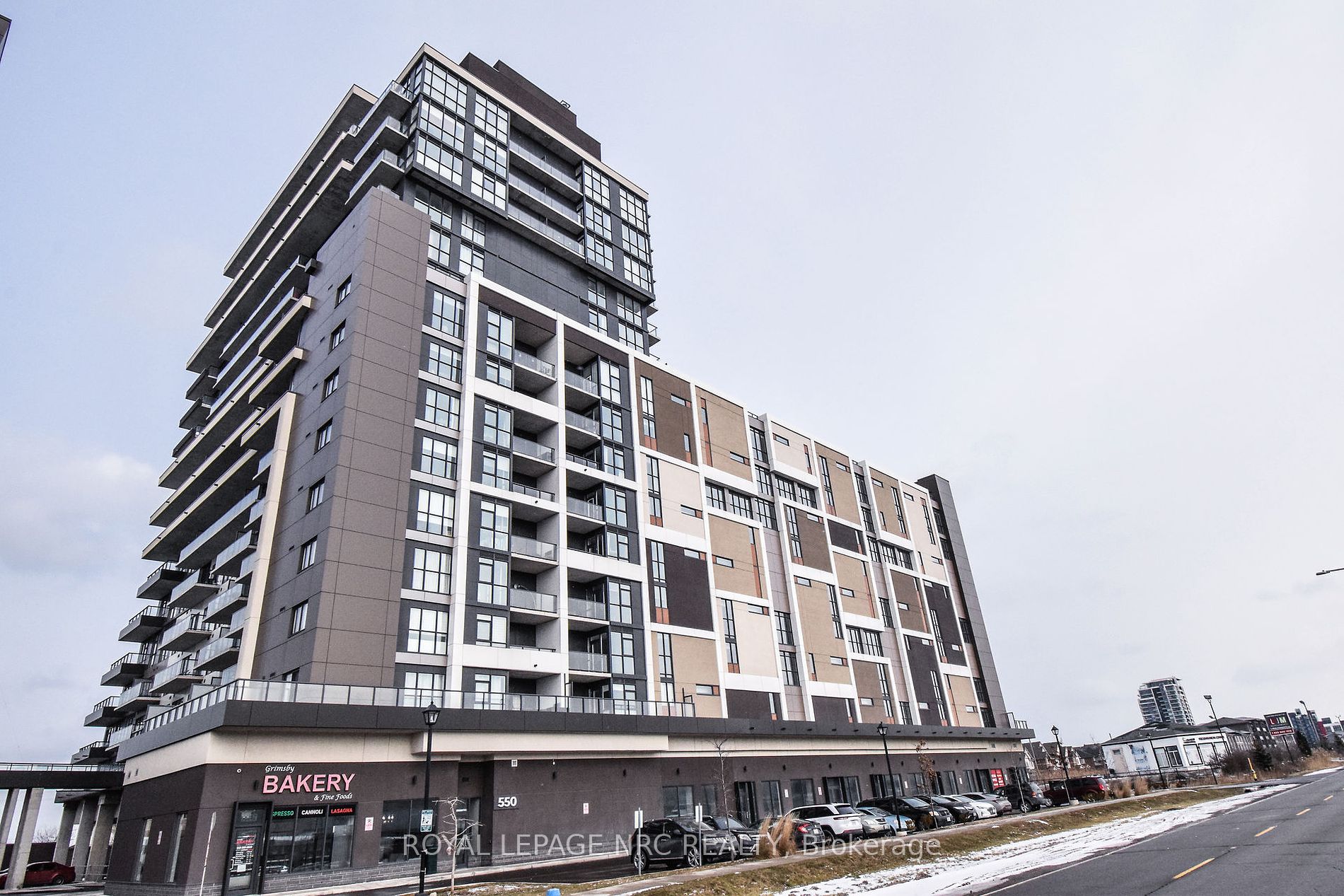 550 North Service Road #1307