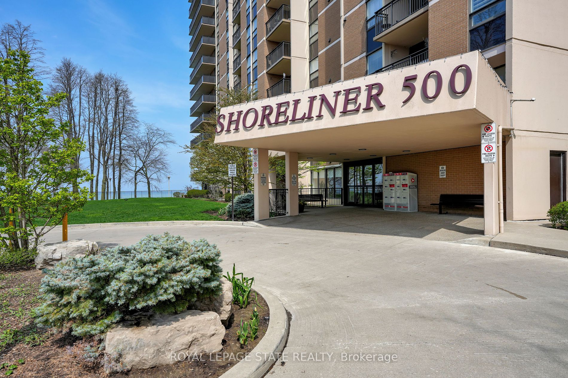 500 Green Road, #1207