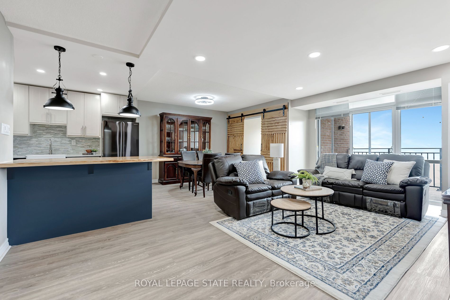 500 Green Road, #1207