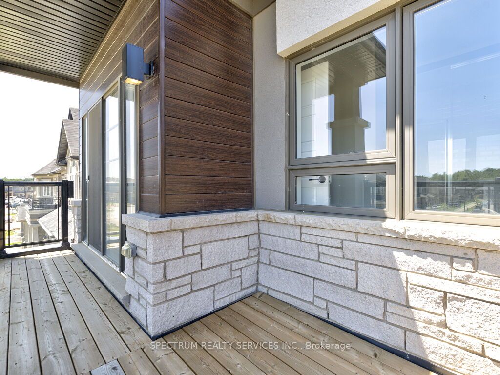35 Macklin St