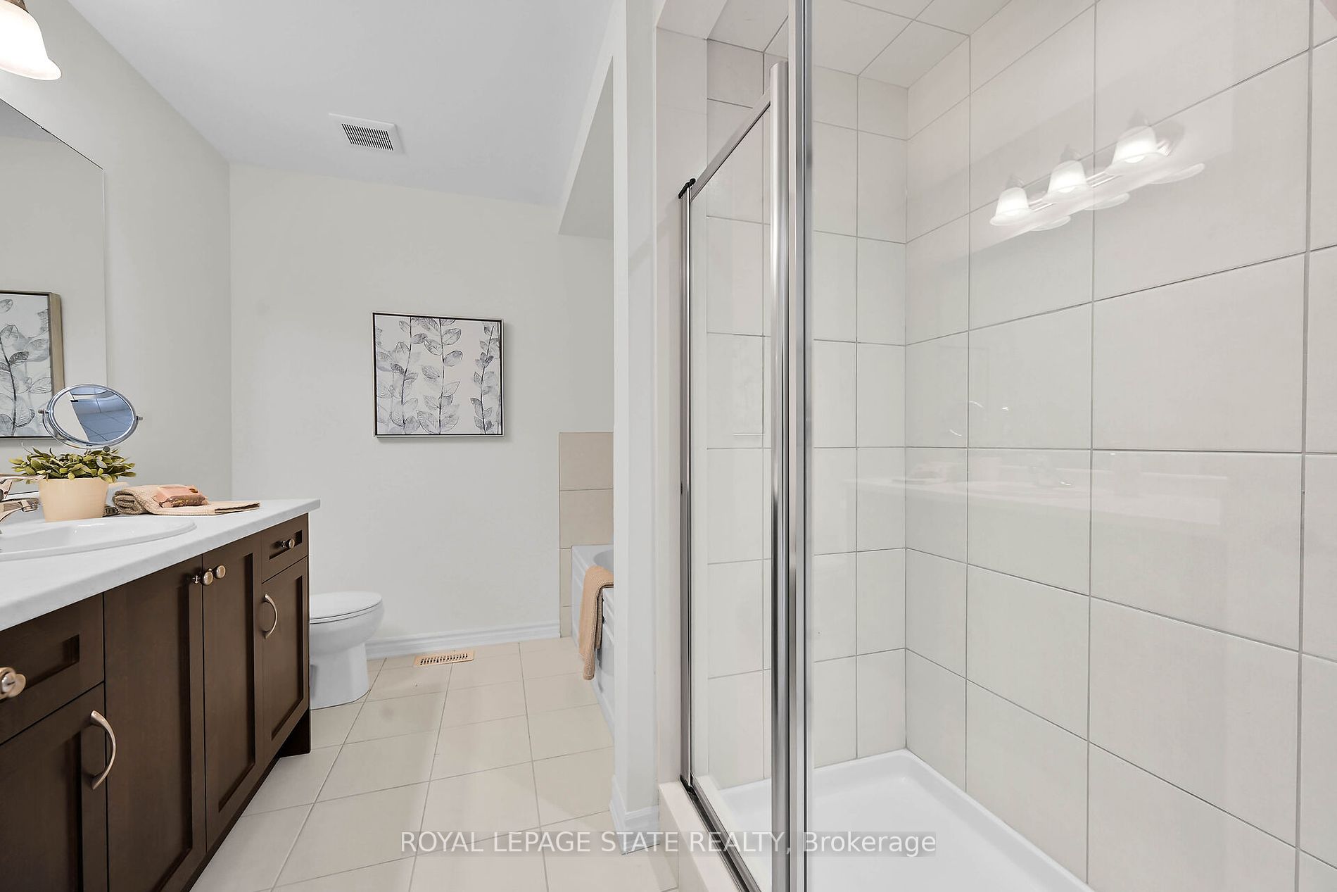 305 Garner Road W #117