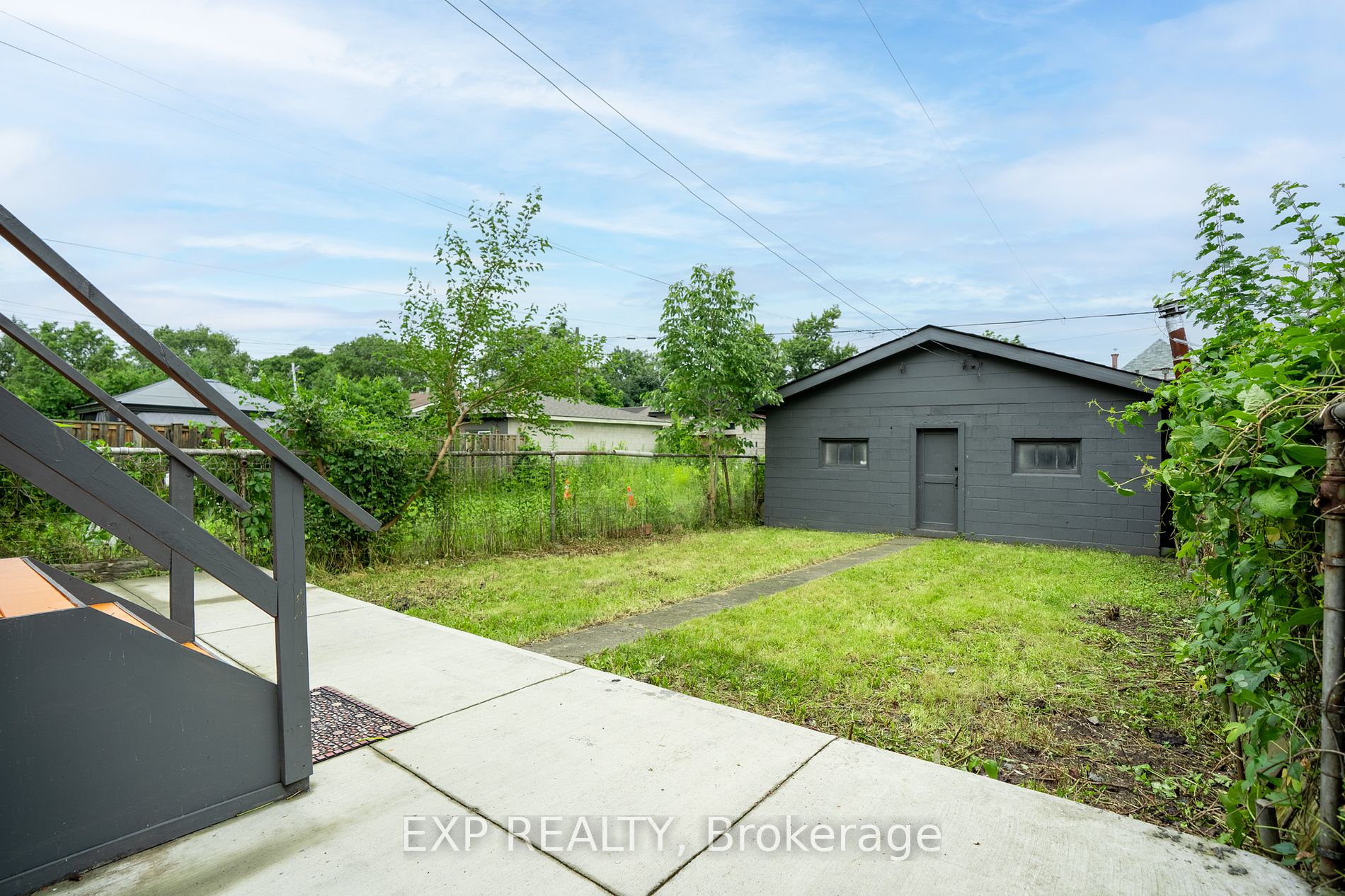 14 Ruth St