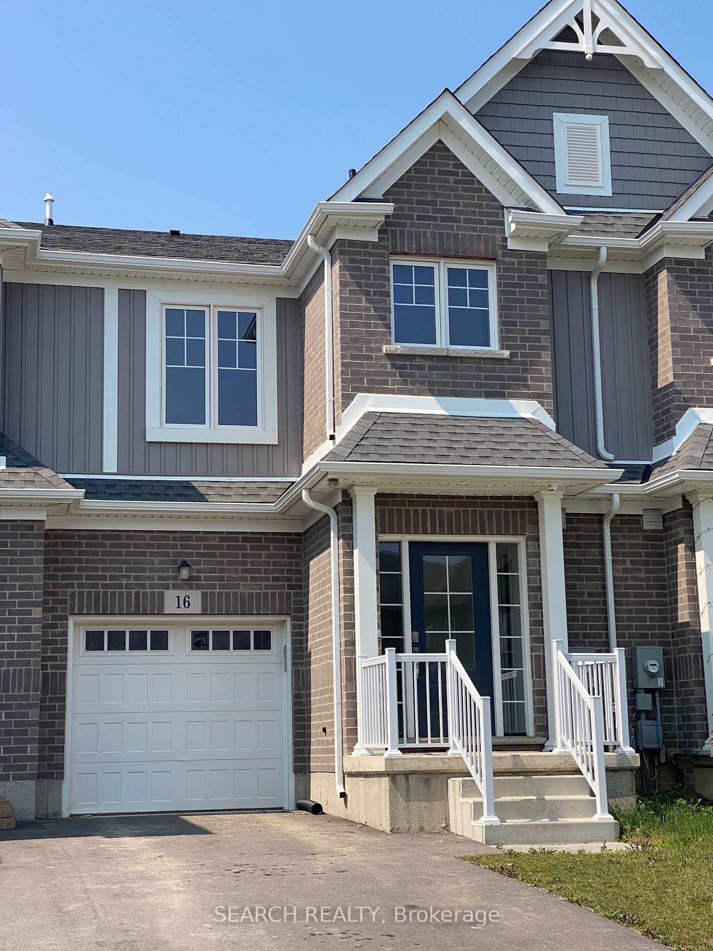 16 Bur Oak Drive