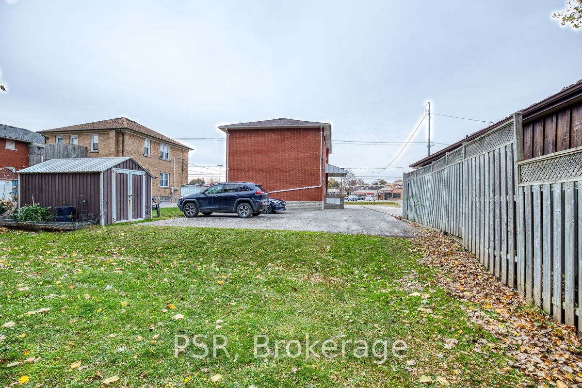 514 Krug St