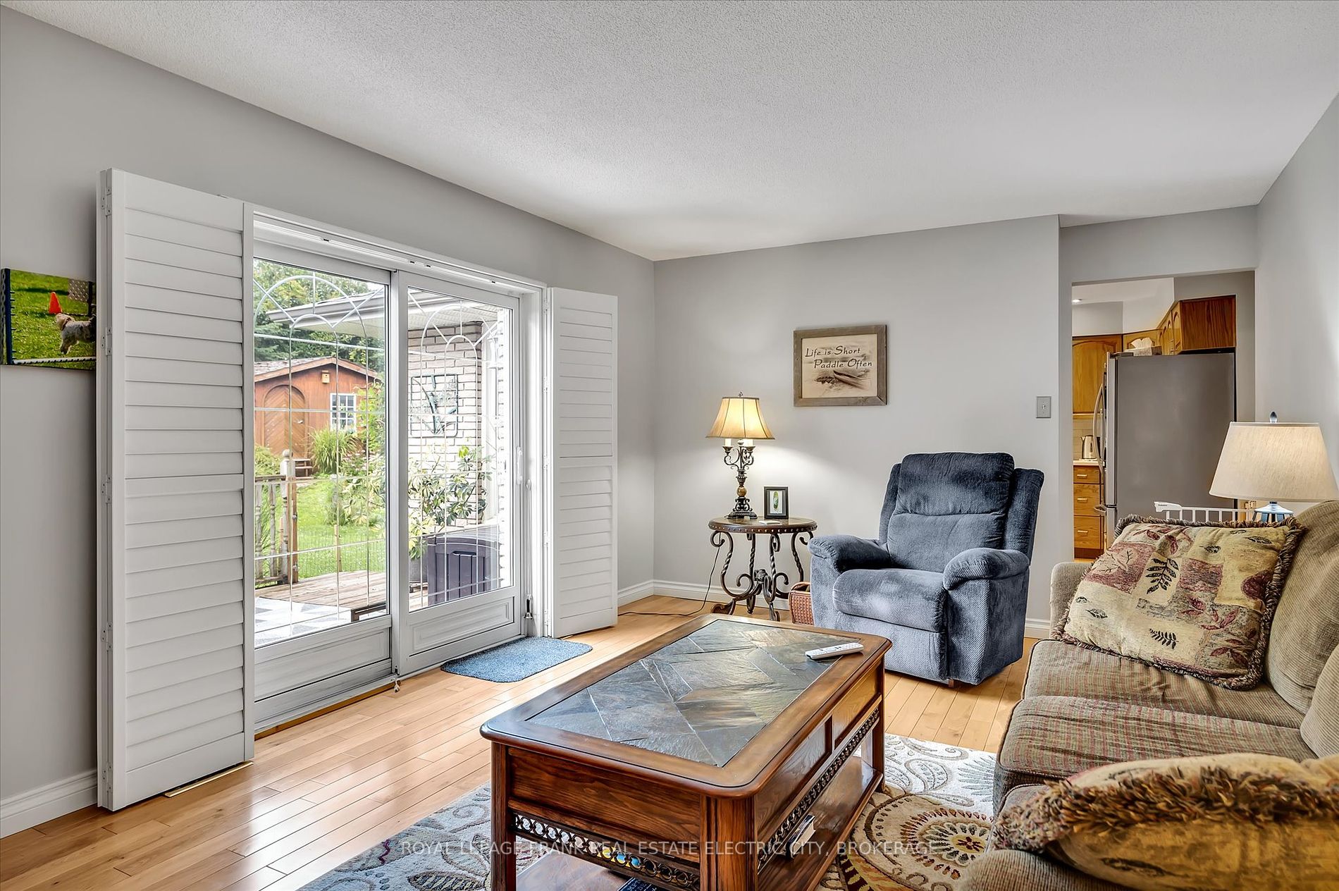 1817 Parkwood Circle