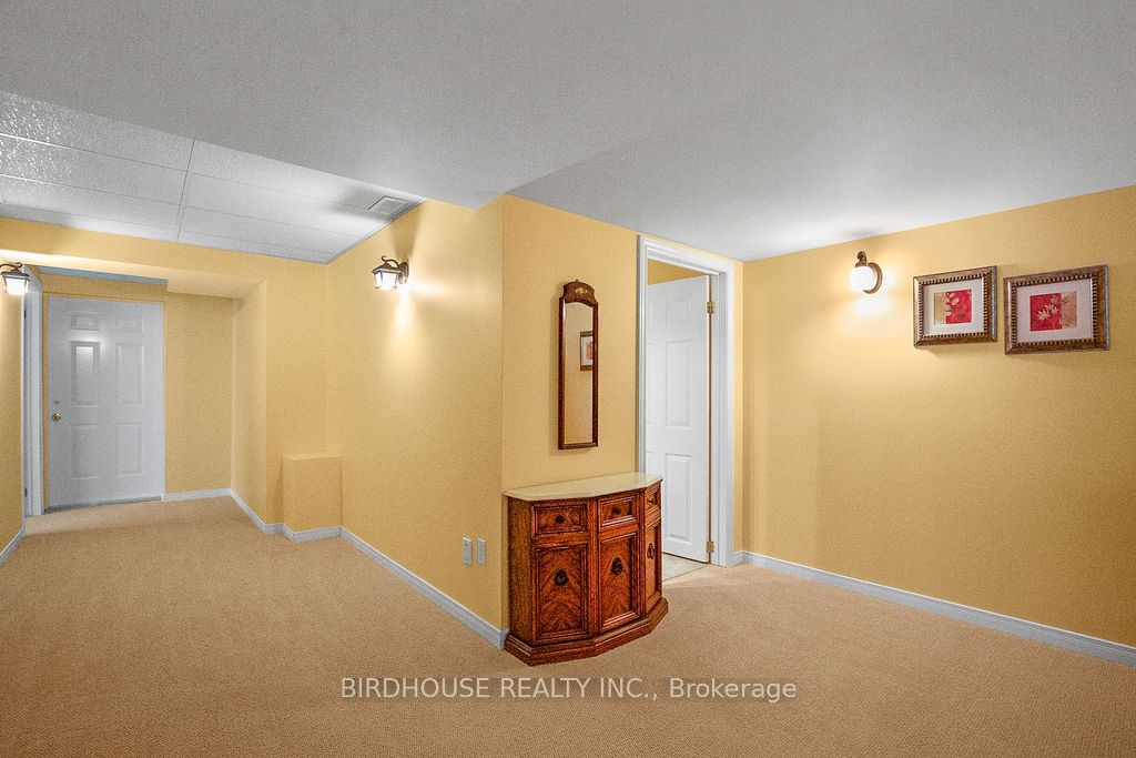 194 Mclaughlin Road