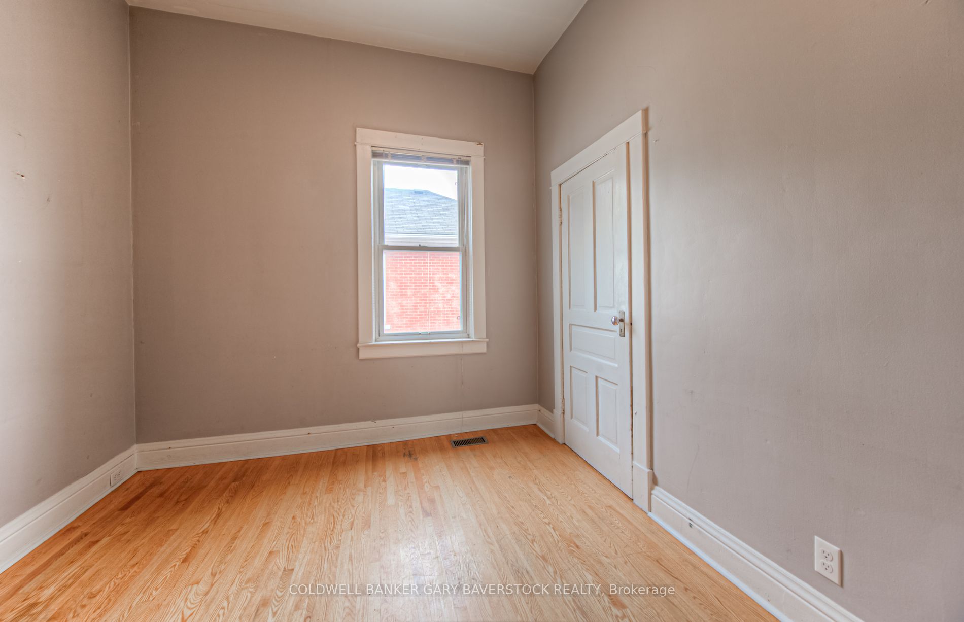108 Norfolk Avenue