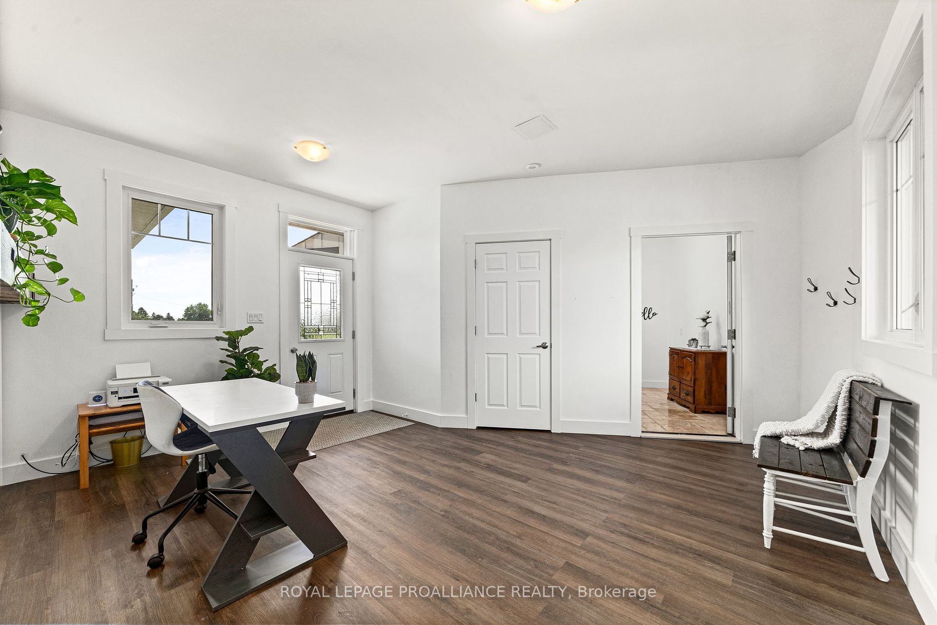 190 Lakeshore Road