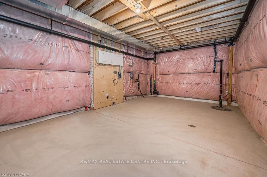 110 Fergus Avenue, #1