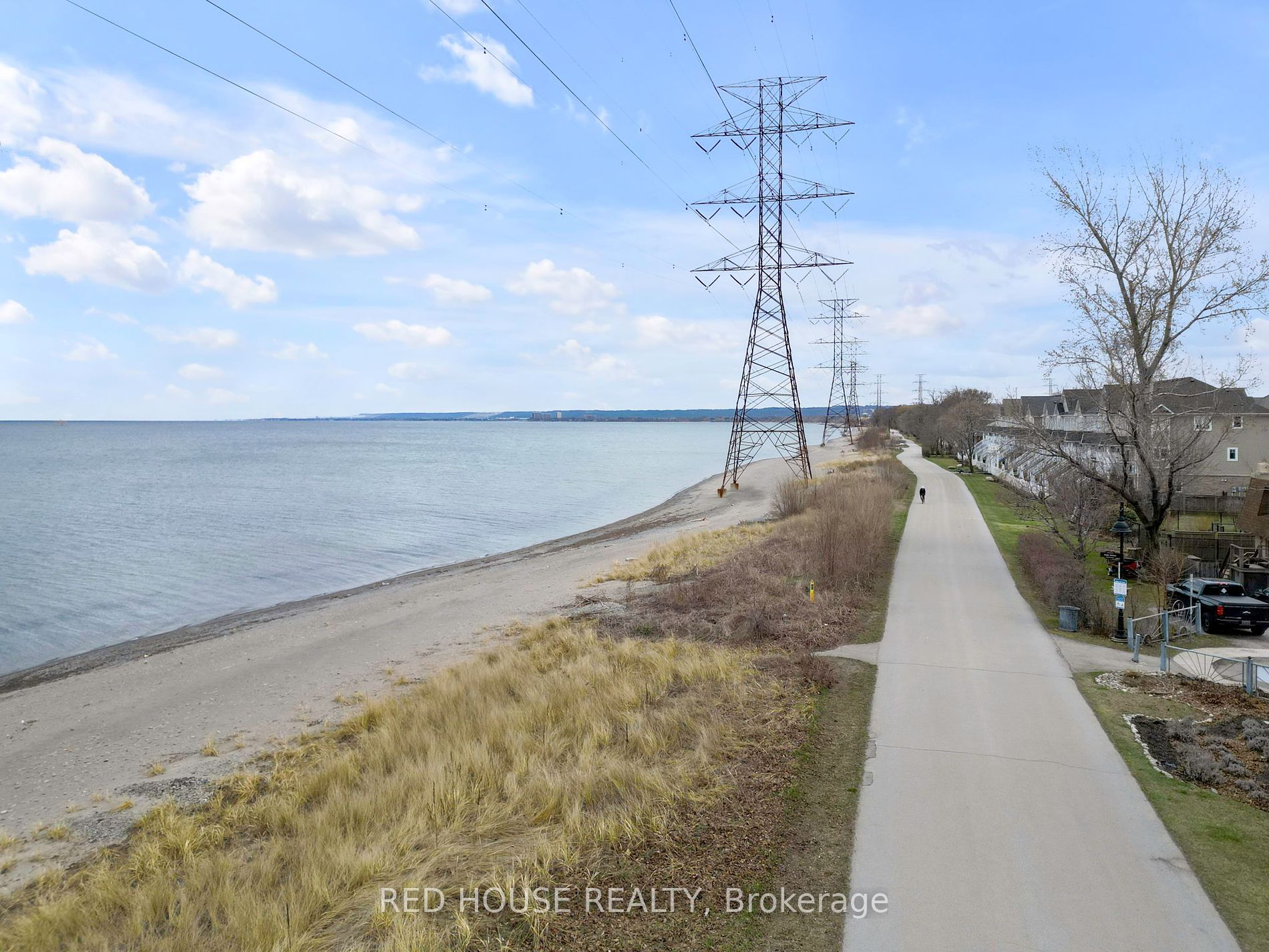 10 Bayside Ave