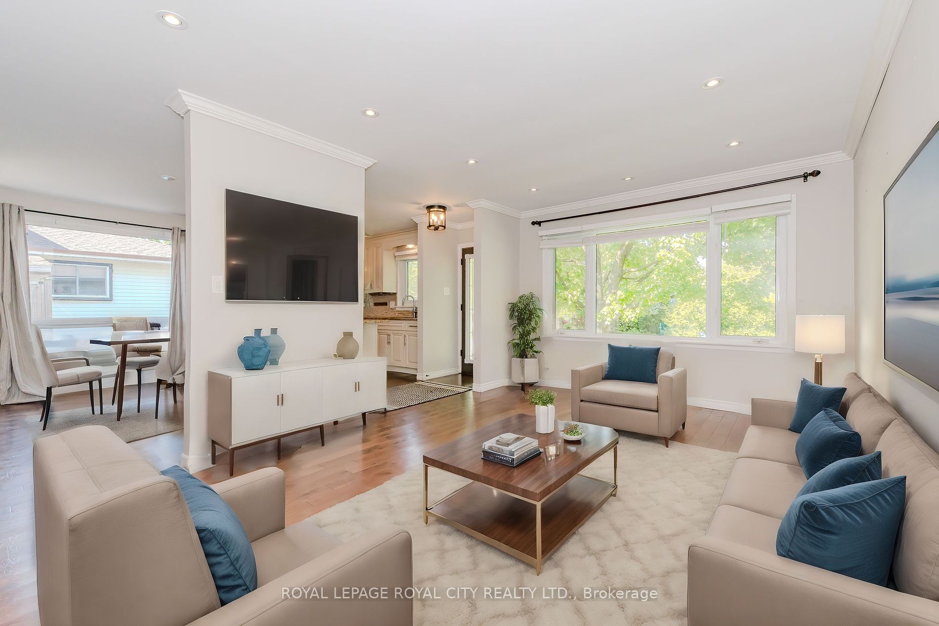 369 West Acres Drive