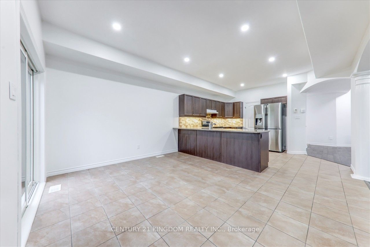 707 Sawmill Road