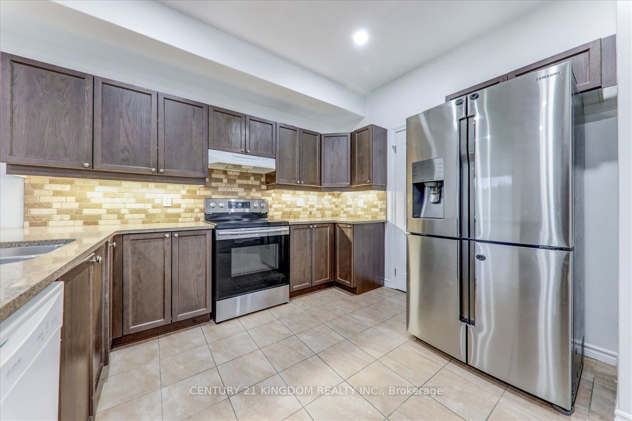 707 Sawmill Road