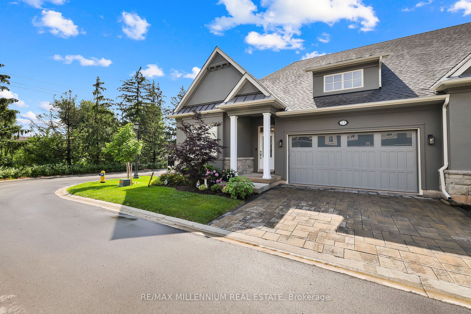 23 Sassafras Row, #18