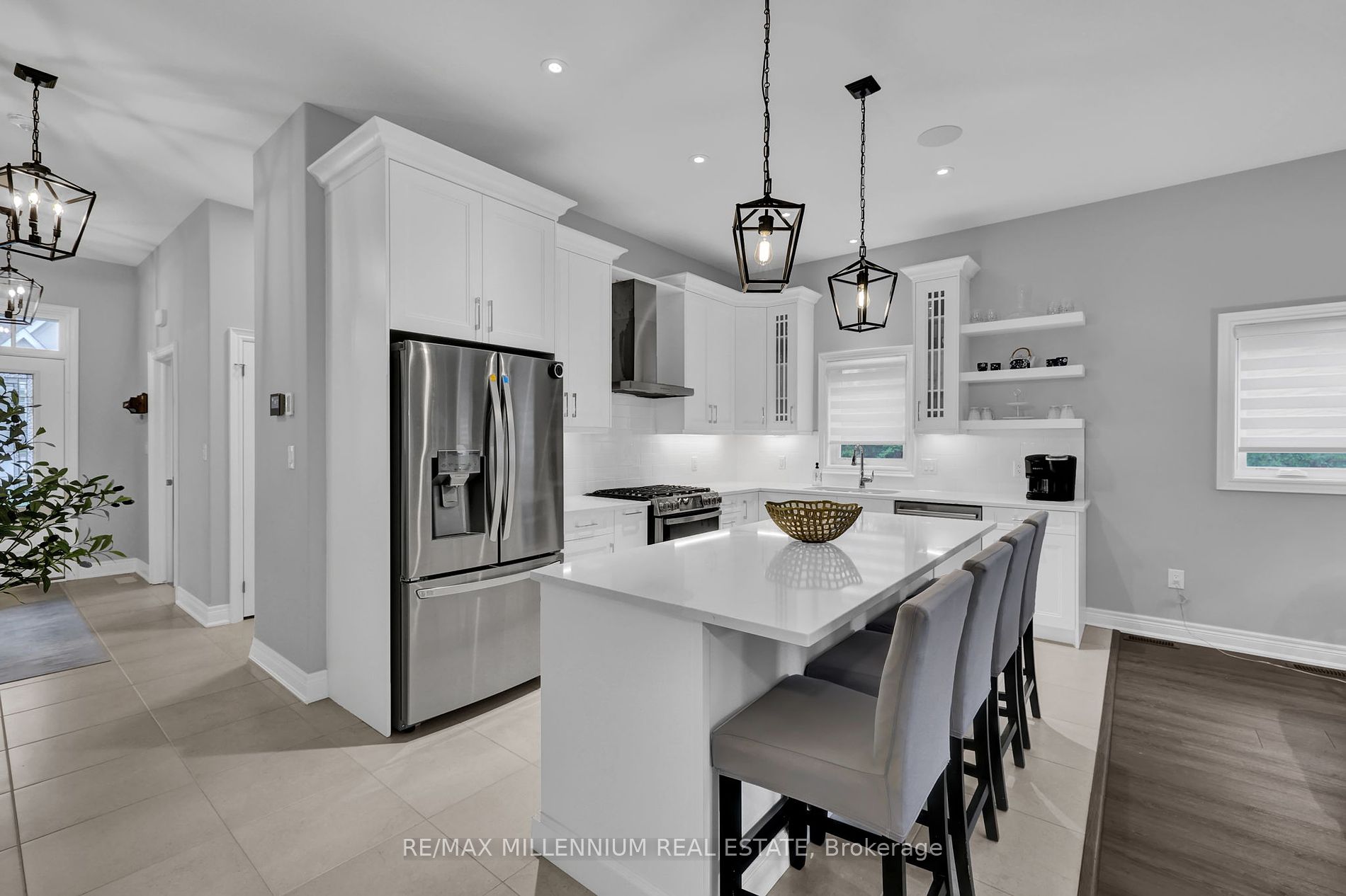 23 Sassafras Row, #18