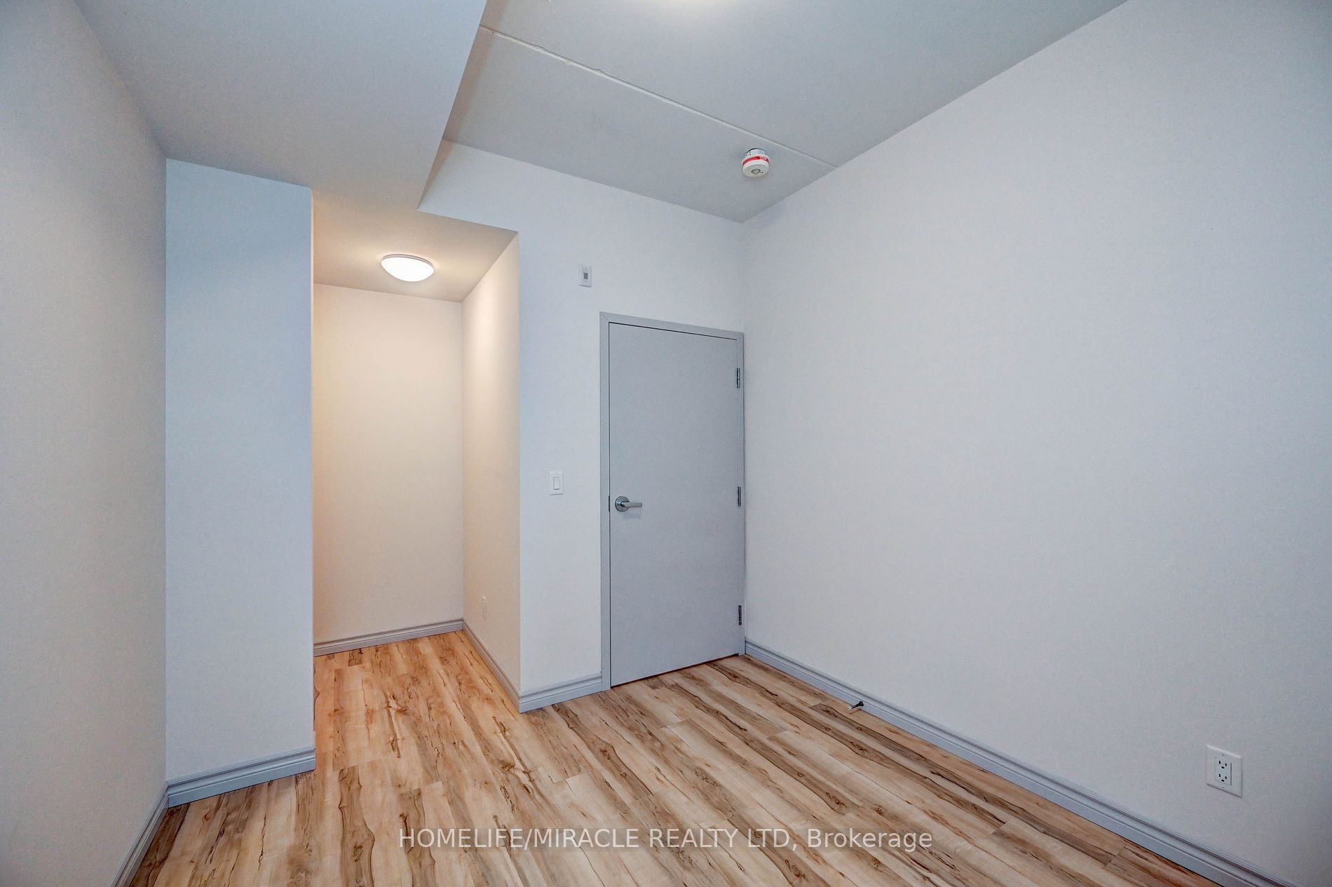 269 Sunview Street, #B05