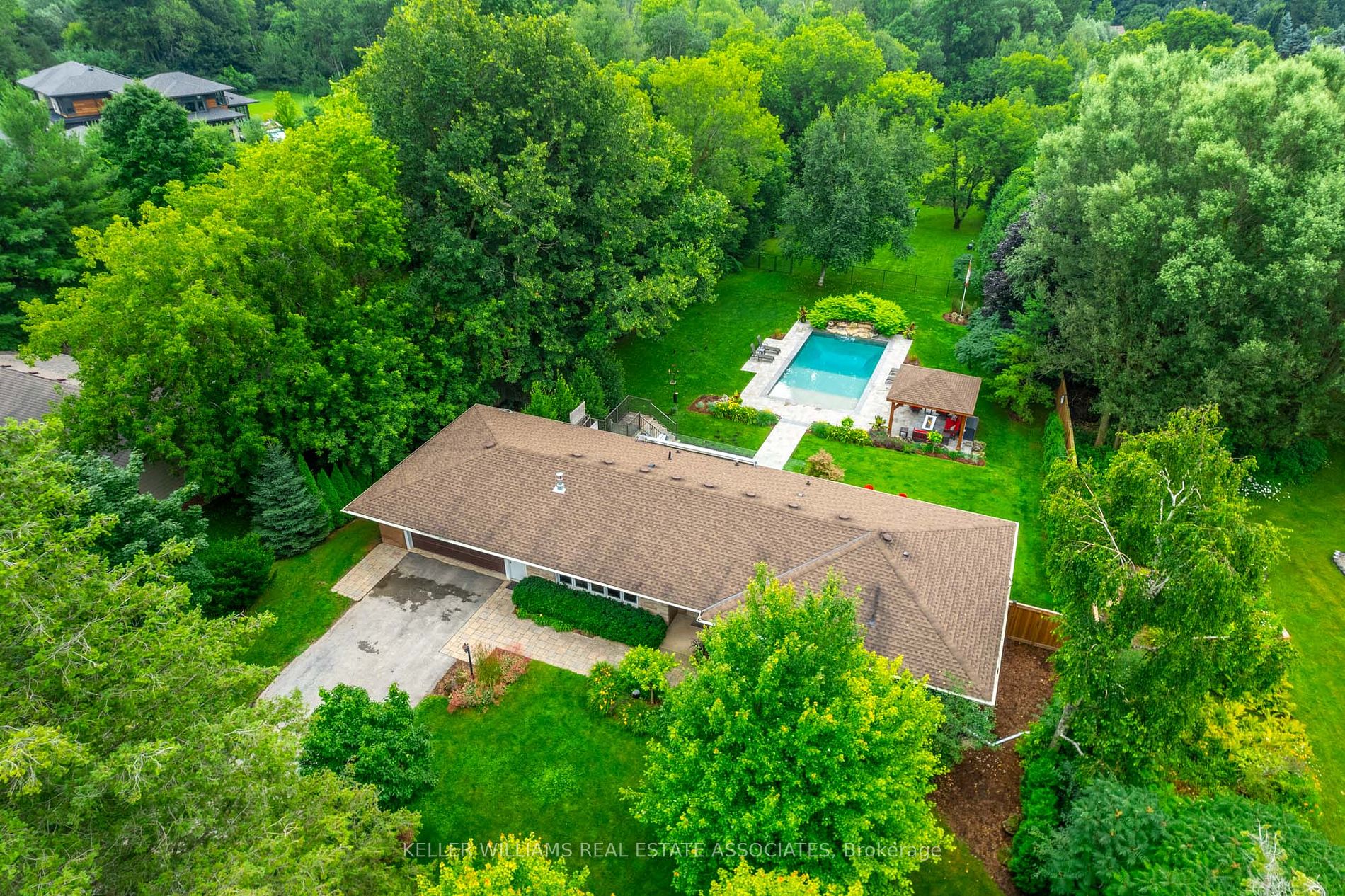 338 Carlisle Road